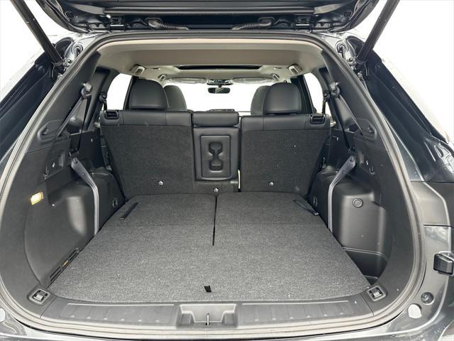 new 2025 Mitsubishi Outlander car, priced at $39,865