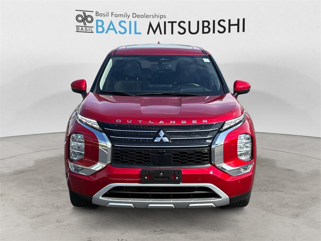 used 2024 Mitsubishi Outlander car, priced at $28,999
