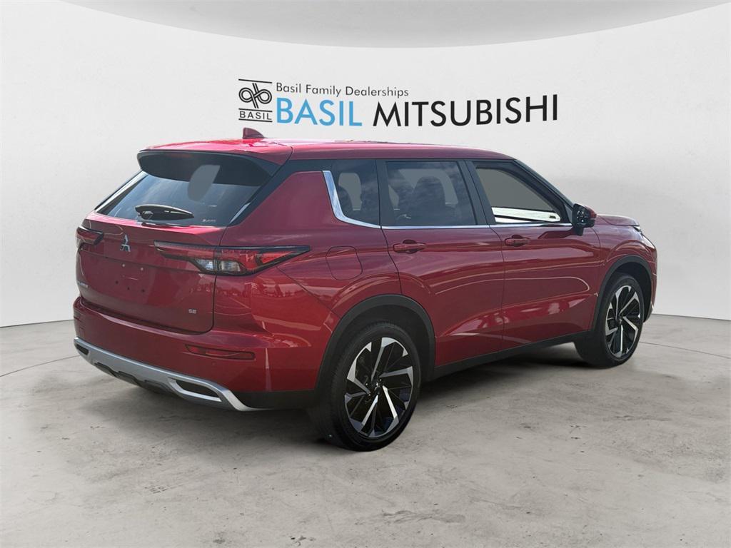 used 2024 Mitsubishi Outlander car, priced at $28,999