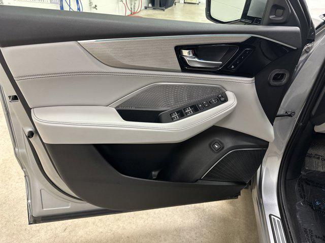 used 2024 Acura MDX car, priced at $47,928