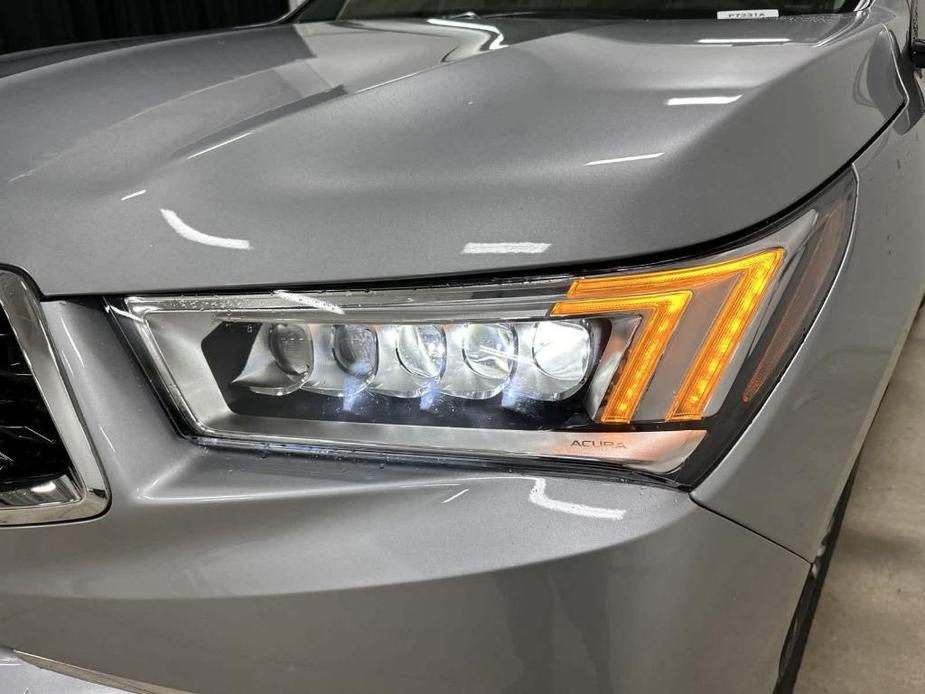 used 2017 Acura MDX car, priced at $22,558