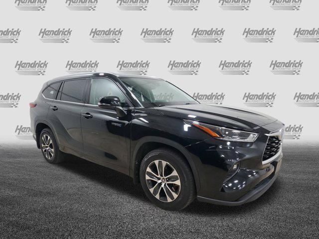 used 2021 Toyota Highlander Hybrid car, priced at $29,577