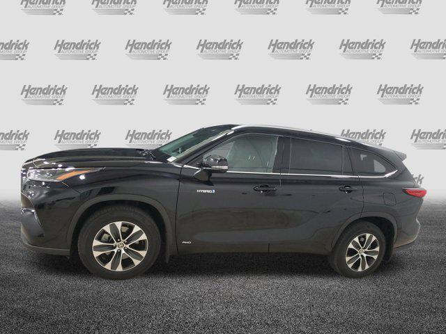 used 2021 Toyota Highlander Hybrid car, priced at $29,577