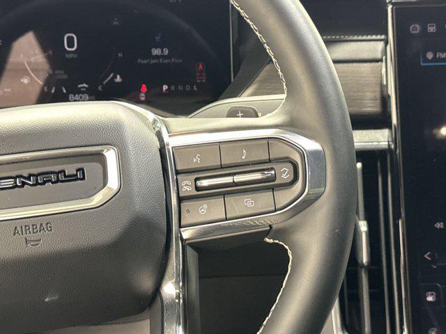 used 2025 GMC Acadia car, priced at $53,190