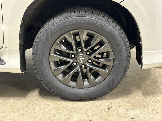 used 2020 Lexus GX 460 car, priced at $43,974
