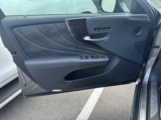used 2021 Lexus LS 500 car, priced at $53,991