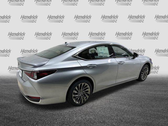 new 2025 Lexus ES 300h car, priced at $55,339