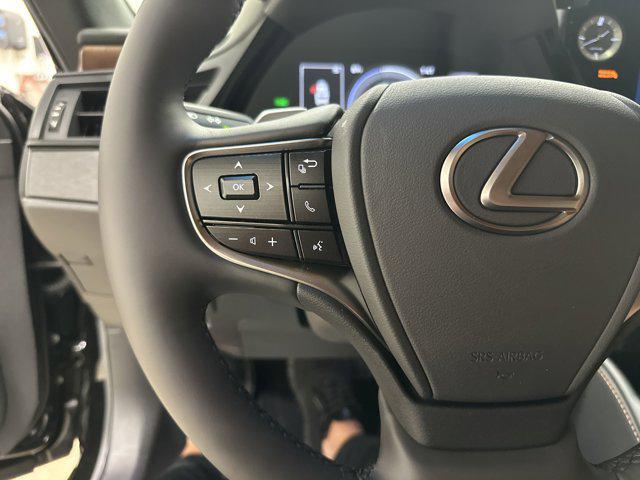 new 2025 Lexus ES 300h car, priced at $49,344