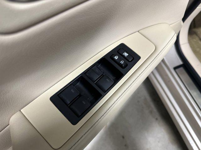 used 2013 Lexus ES 300h car, priced at $12,824