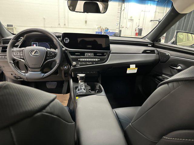 new 2025 Lexus ES 350 car, priced at $53,725