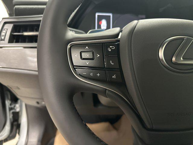 new 2025 Lexus ES 350 car, priced at $46,615