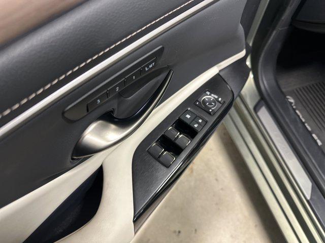 used 2025 Lexus ES 350 car, priced at $45,954