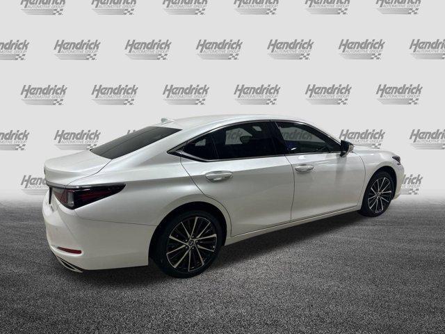 new 2025 Lexus ES 350 car, priced at $47,674