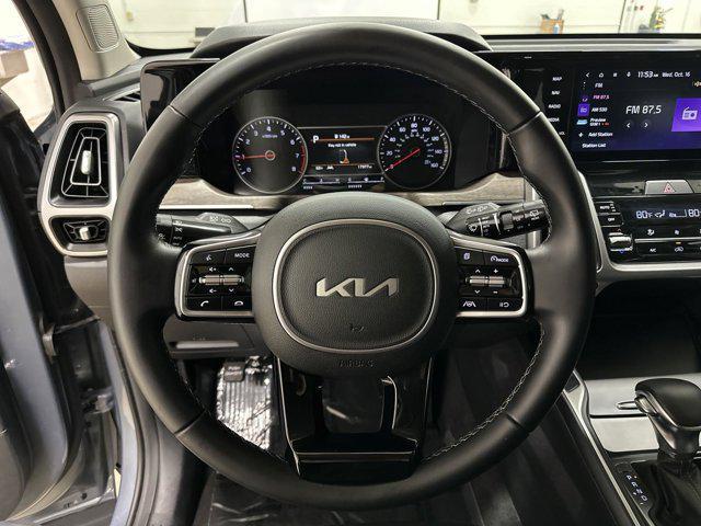 used 2022 Kia Sorento car, priced at $29,156