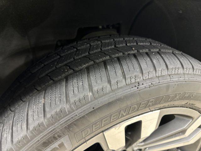 used 2018 GMC Yukon car, priced at $25,884