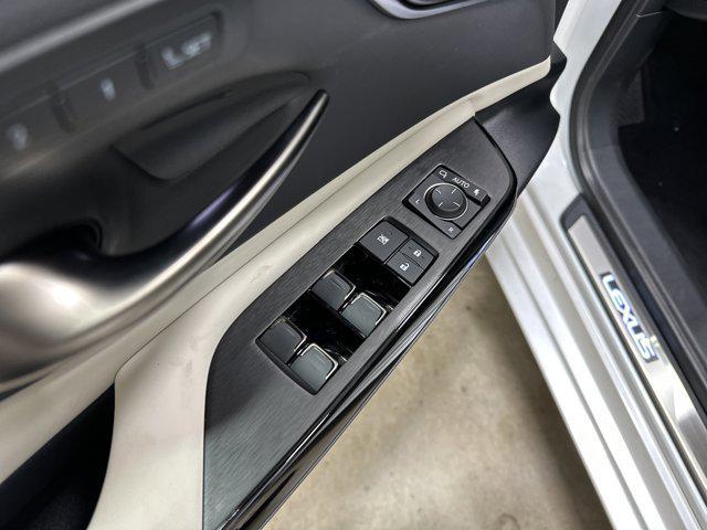 new 2025 Lexus ES 350 car, priced at $52,045