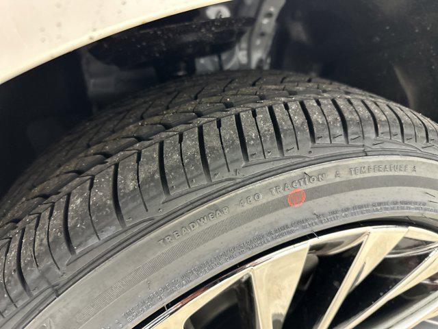 new 2025 Lexus ES 350 car, priced at $53,440