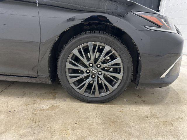 used 2020 Lexus ES 350 car, priced at $26,994