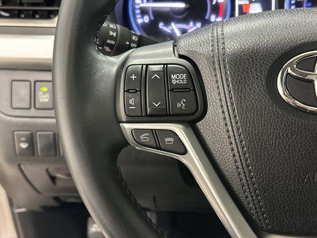 used 2016 Toyota Highlander car, priced at $20,449