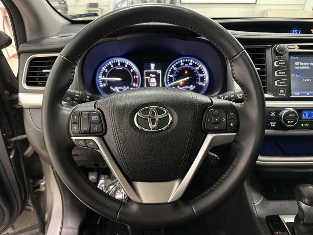 used 2016 Toyota Highlander car, priced at $20,449