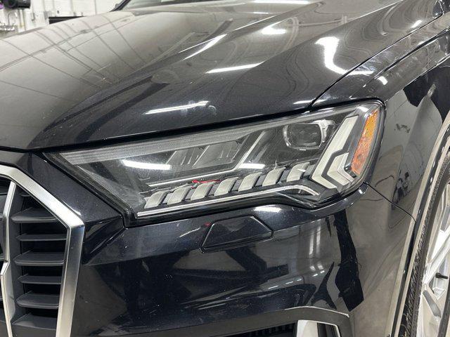 used 2020 Audi Q7 car, priced at $25,986