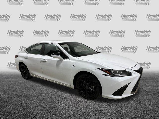 used 2022 Lexus ES 300h car, priced at $40,046