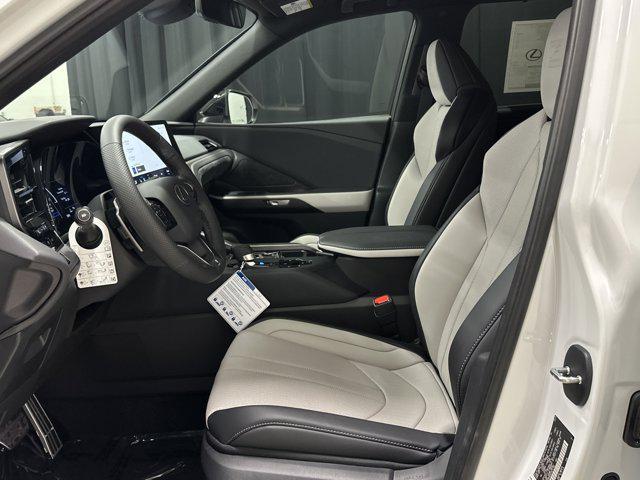 new 2025 Lexus TX 500h car, priced at $71,699