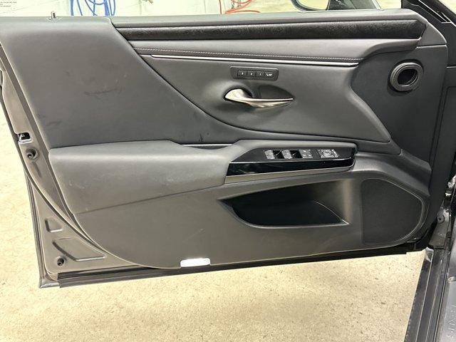 used 2023 Lexus ES 350 car, priced at $41,449