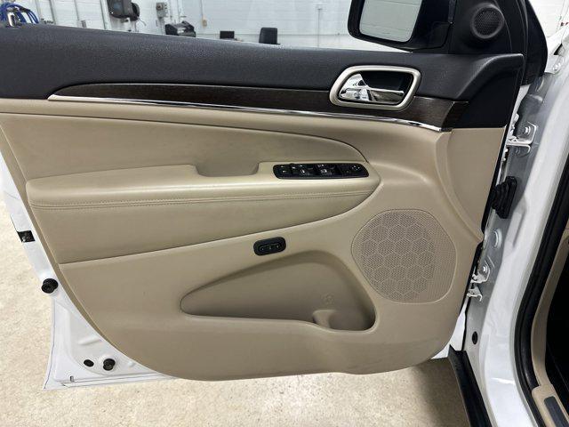 used 2015 Jeep Grand Cherokee car, priced at $13,521