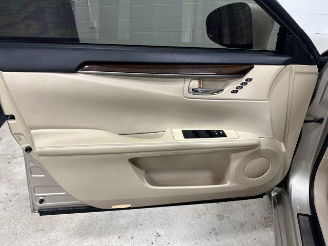 used 2014 Lexus ES 350 car, priced at $15,973