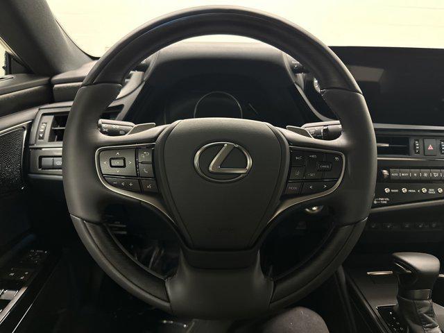 new 2025 Lexus ES 350 car, priced at $53,840