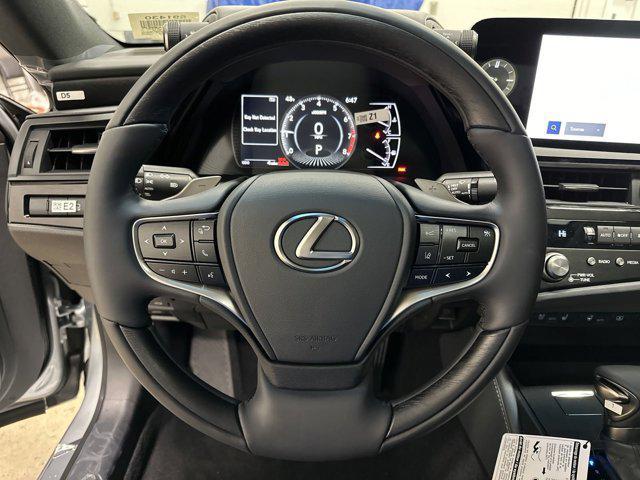 new 2025 Lexus ES 350 car, priced at $52,584