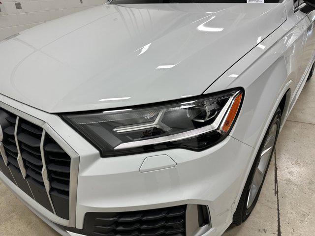 used 2020 Audi Q7 car, priced at $28,674