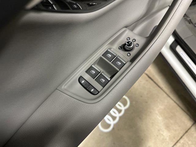 used 2020 Audi Q7 car, priced at $28,674