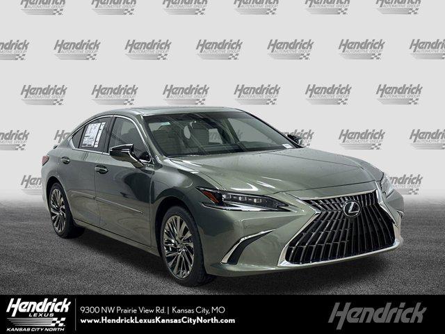 new 2025 Lexus ES 300h car, priced at $57,659