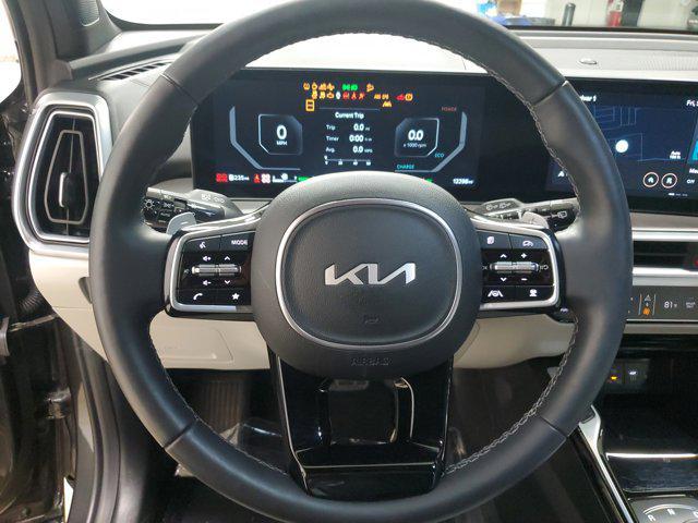 used 2025 Kia Sorento Hybrid car, priced at $37,992