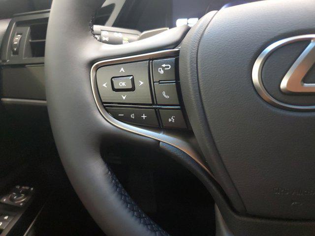 new 2025 Lexus ES 350 car, priced at $46,925