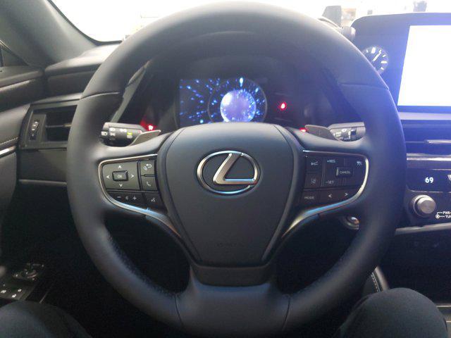 new 2025 Lexus ES 350 car, priced at $46,925