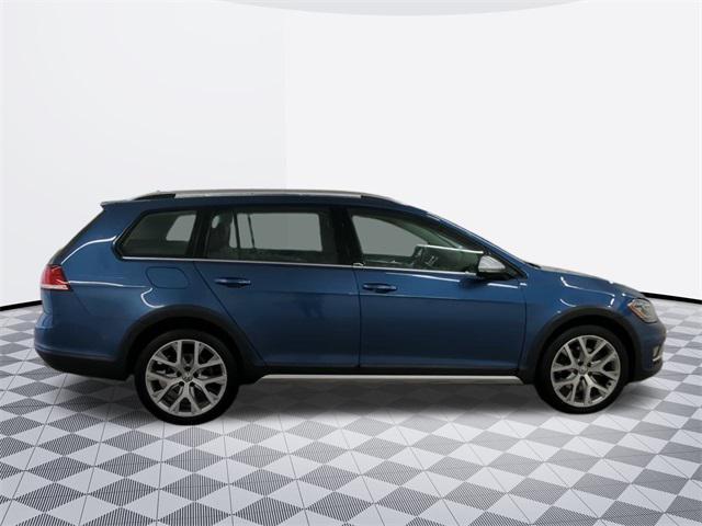 used 2019 Volkswagen Golf Alltrack car, priced at $15,000