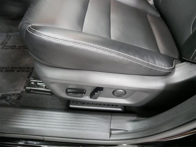 used 2022 Nissan Rogue car, priced at $29,991