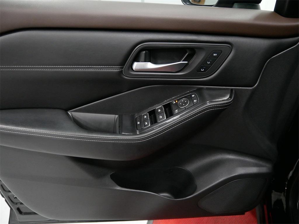 used 2023 Nissan Rogue car, priced at $28,991