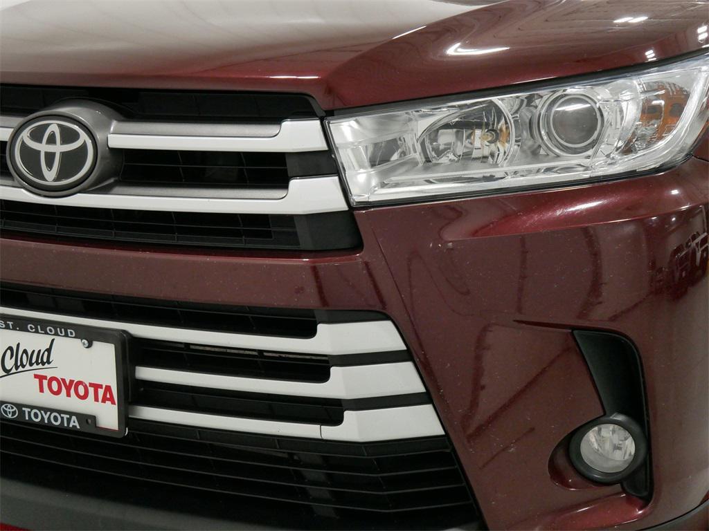 used 2017 Toyota Highlander car, priced at $20,991