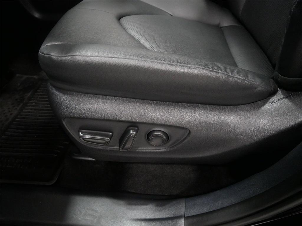 used 2025 Toyota Grand Highlander car, priced at $50,991