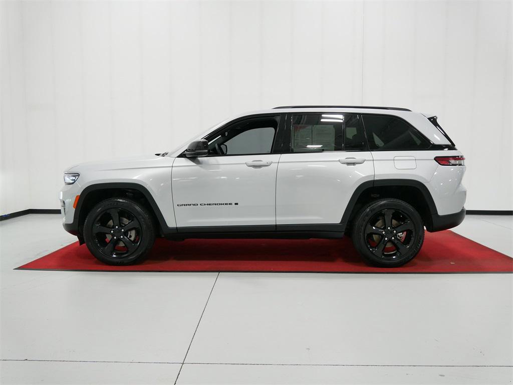 used 2023 Jeep Grand Cherokee car, priced at $34,991