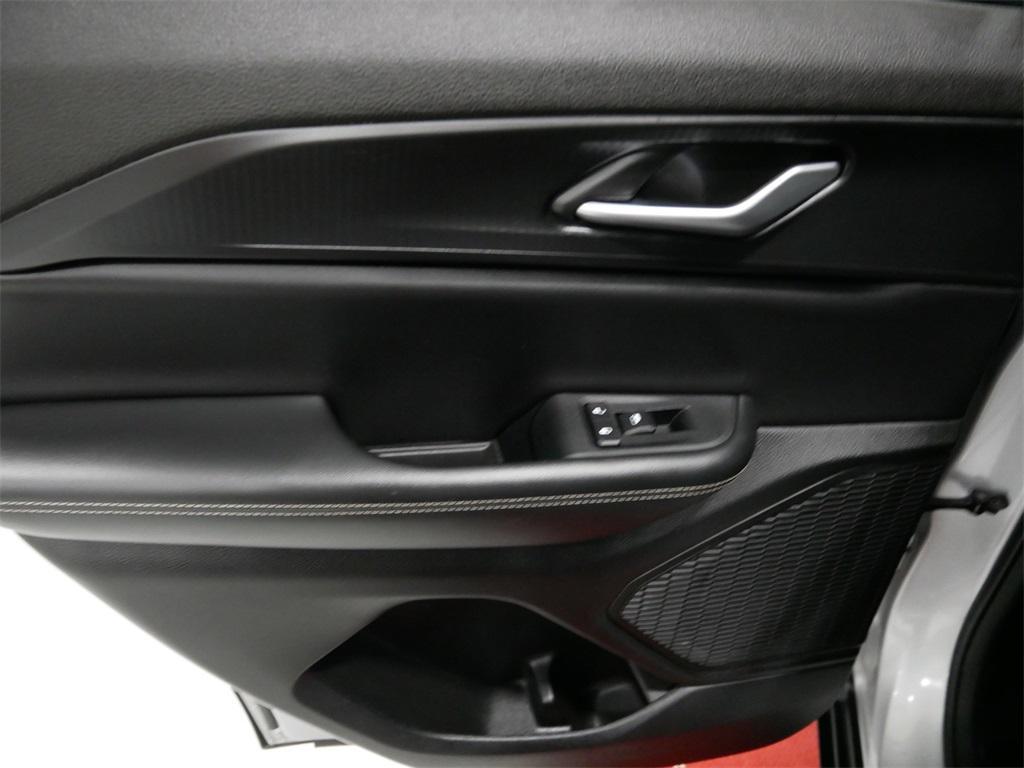 used 2023 Jeep Grand Cherokee car, priced at $34,991