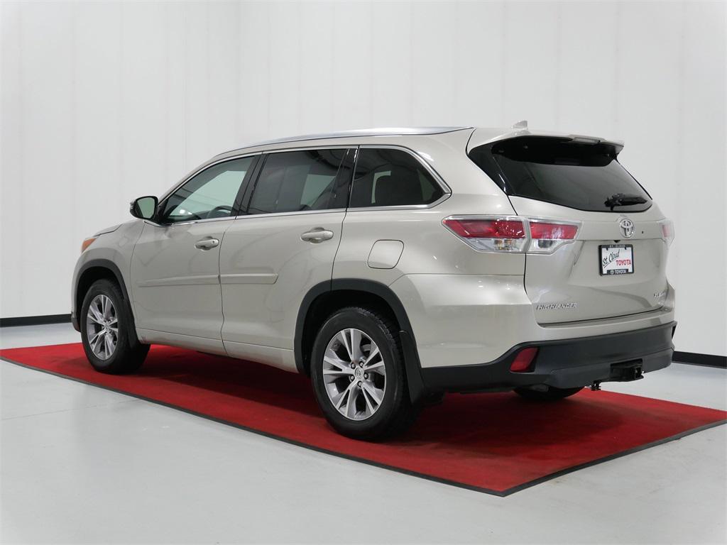 used 2015 Toyota Highlander car, priced at $14,991