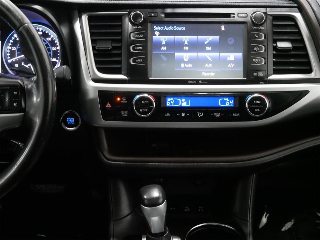 used 2015 Toyota Highlander car, priced at $14,991