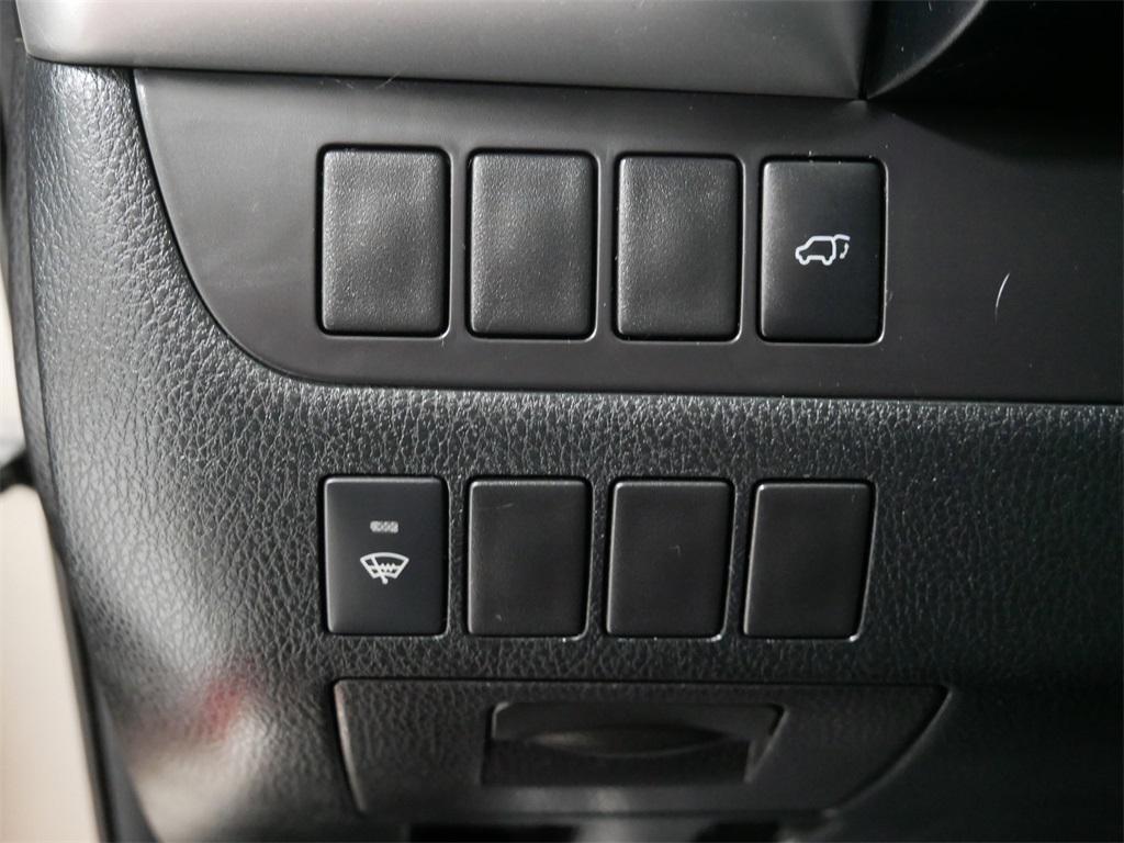 used 2015 Toyota Highlander car, priced at $14,991