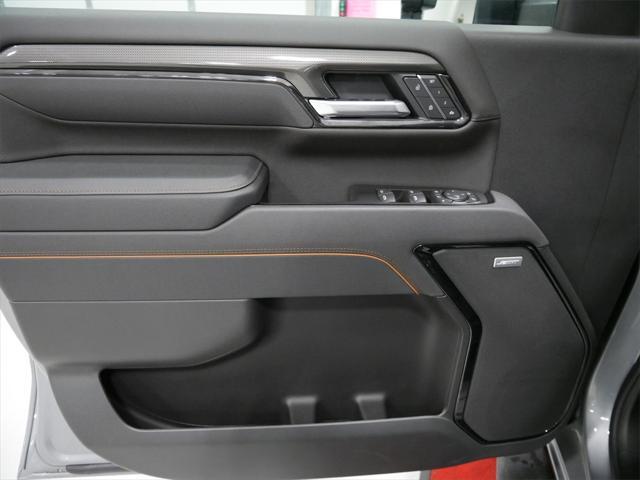 used 2025 GMC Sierra 2500 car, priced at $73,991