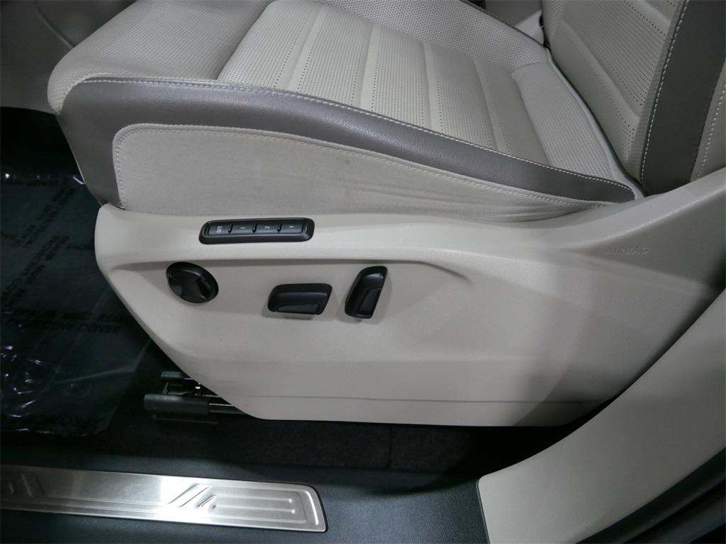 used 2022 Volkswagen Atlas car, priced at $35,991